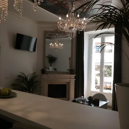Отель Vittorio Veneto Private