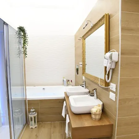 Vittorio Veneto Private 4*