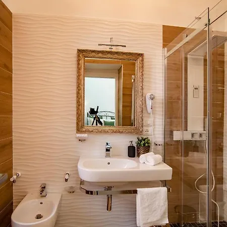 Hotel Vittorio Veneto Private 4*
