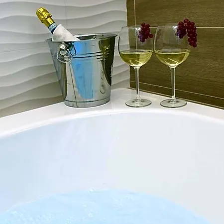 Vittorio Veneto Private Hotel 4*